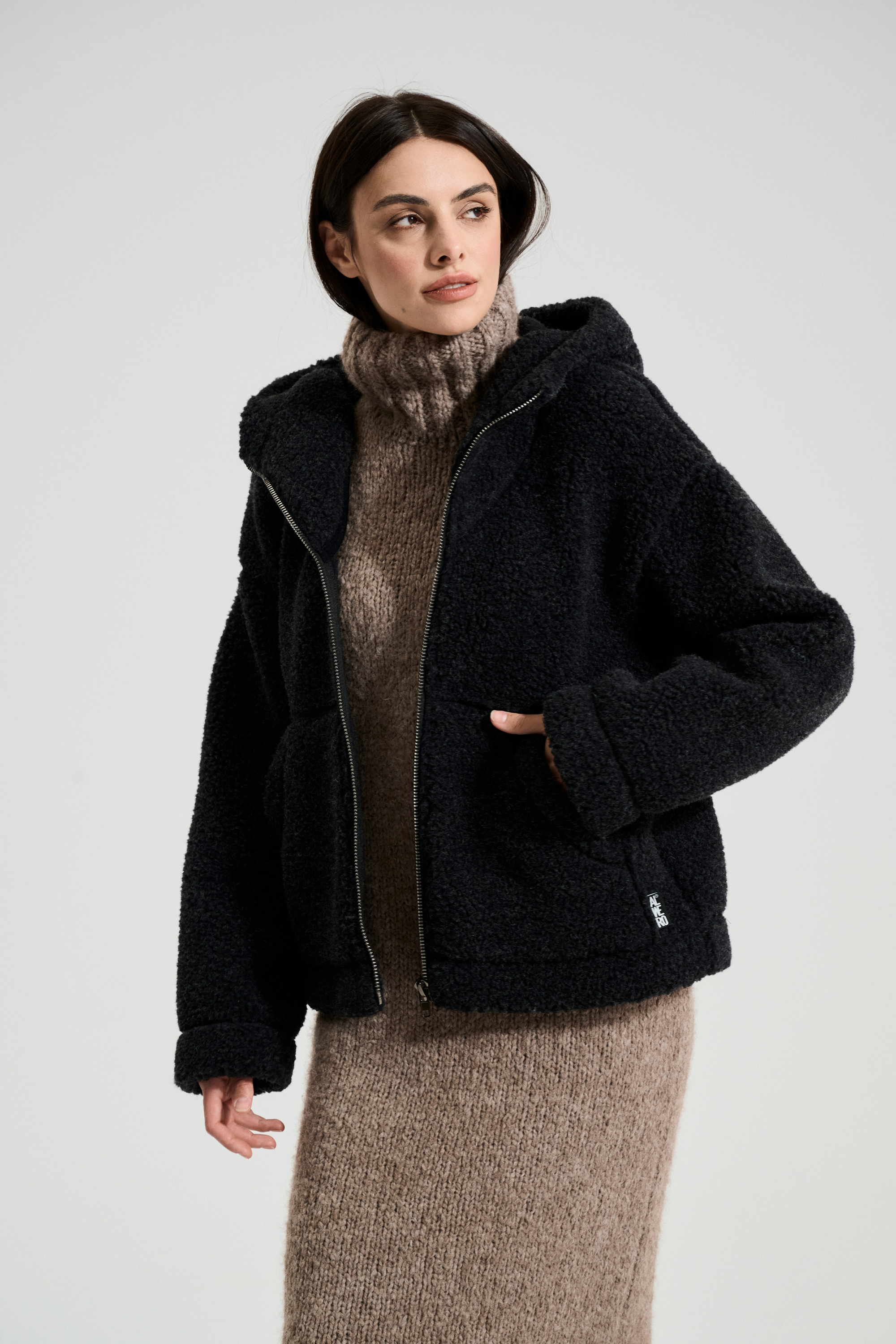 BLUZA WEŁNIANA MORITZ GŁĘBOKA CZERŃ