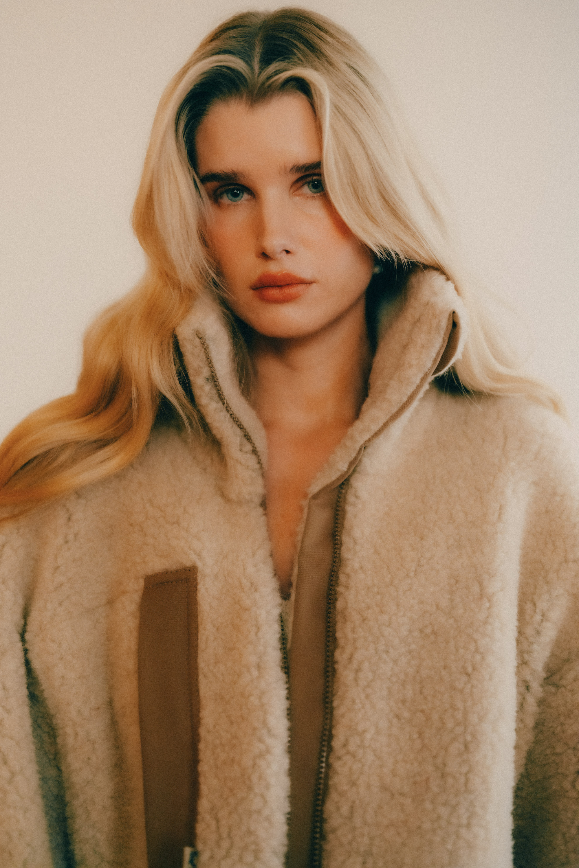 POLAR WEŁNIANY NATTA PIASKOWY BRĄZ