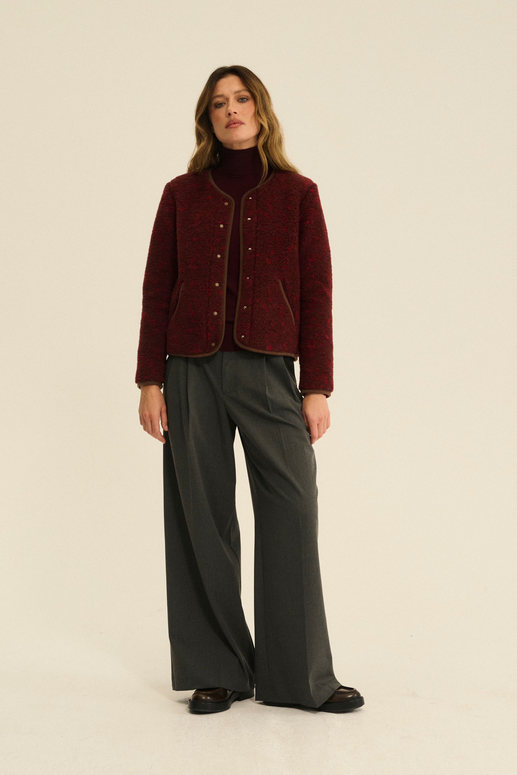 BLUZA TYBS PATTERN KROPKI MULTI CZERWONE ULTRA LIGHT