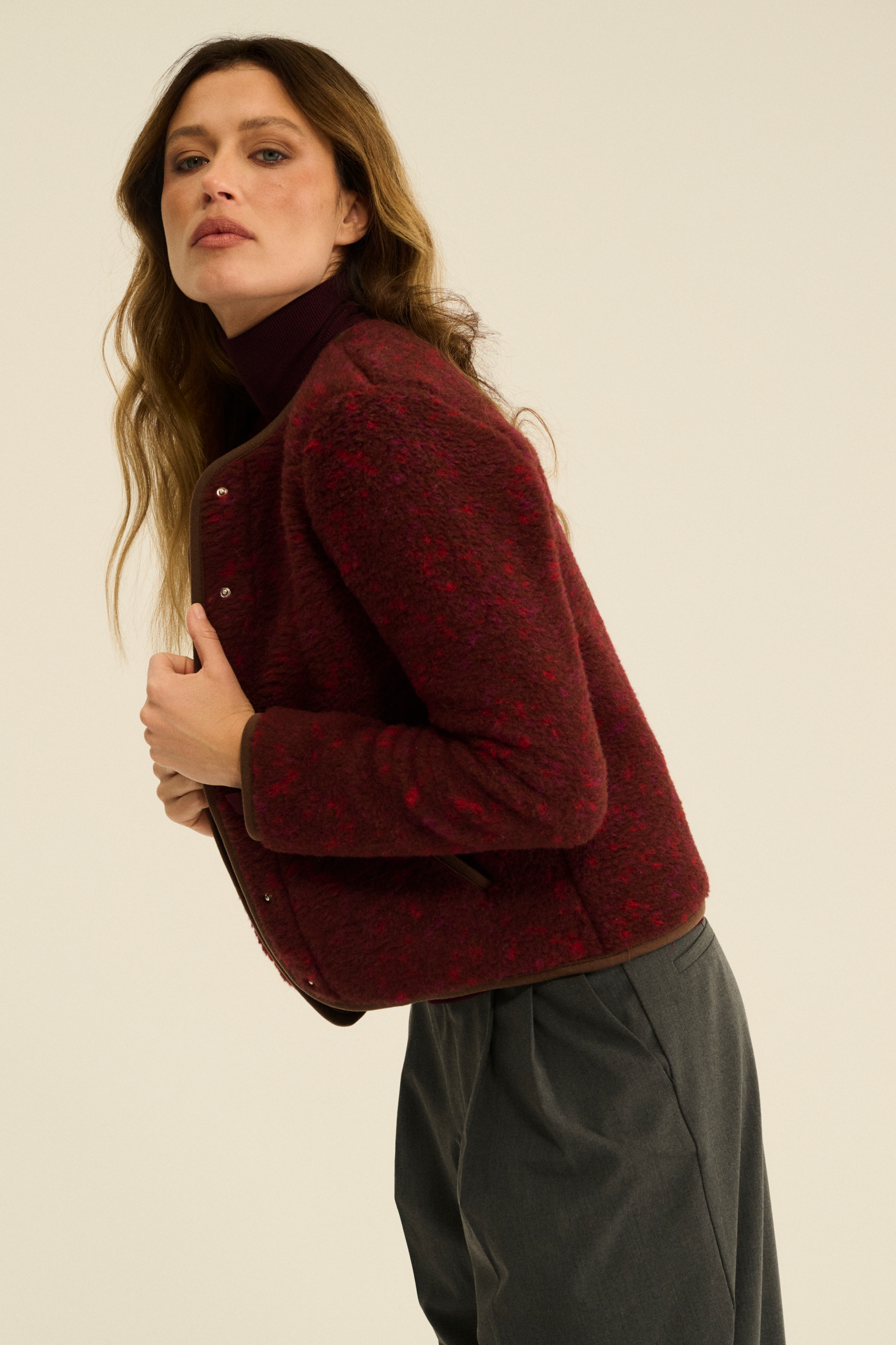 BLUZA TYBS PATTERN KROPKI MULTI CZERWONE ULTRA LIGHT