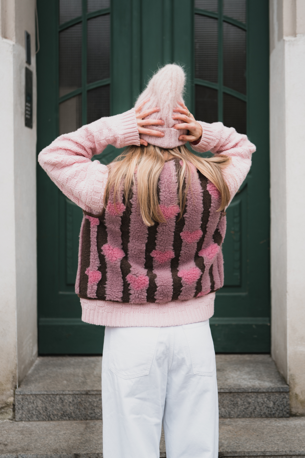 KAMIZELKA TYB L00P STRIPEY HEARTS