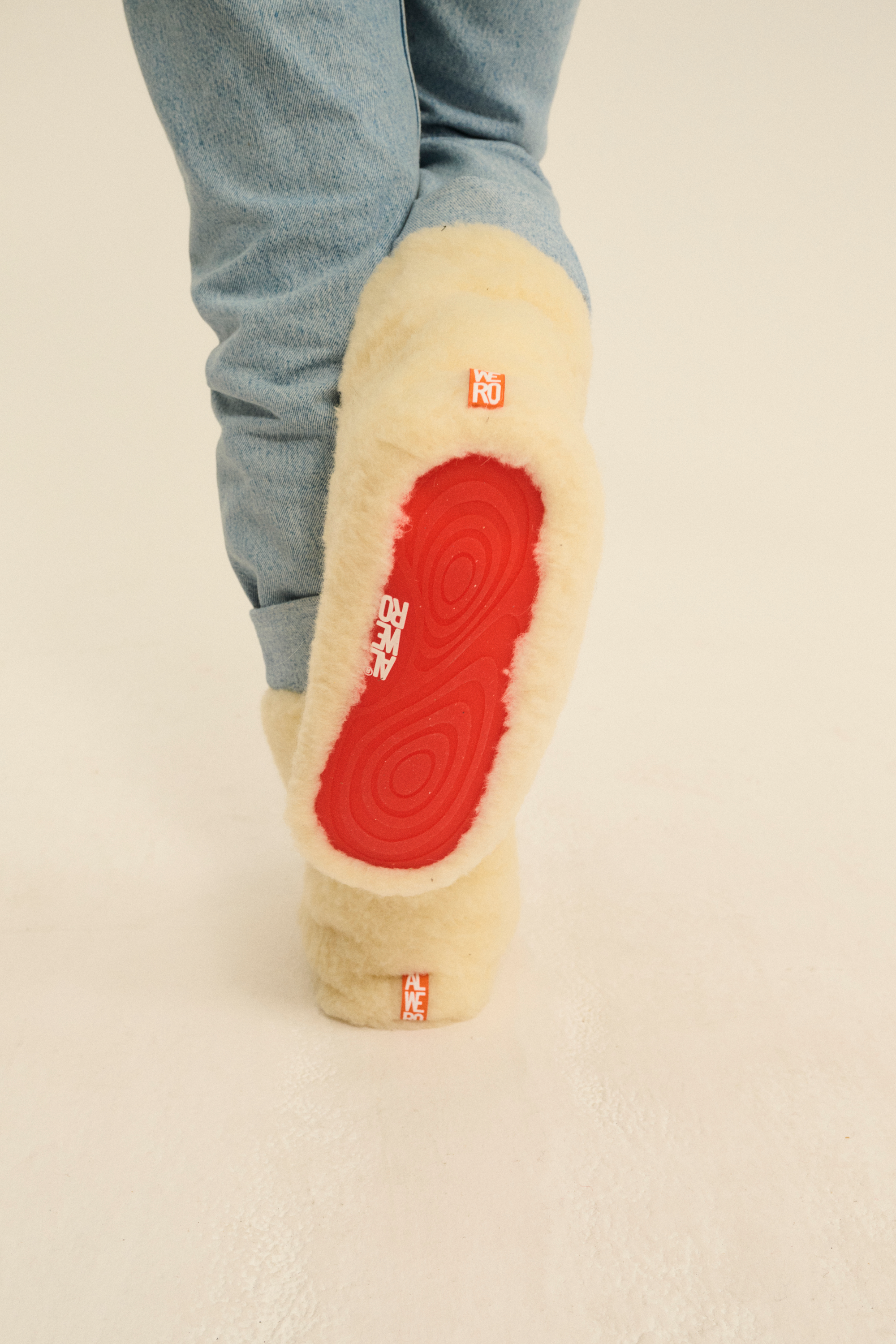 PANTOFLE WEŁNIANE SPECIALS NATURALNY