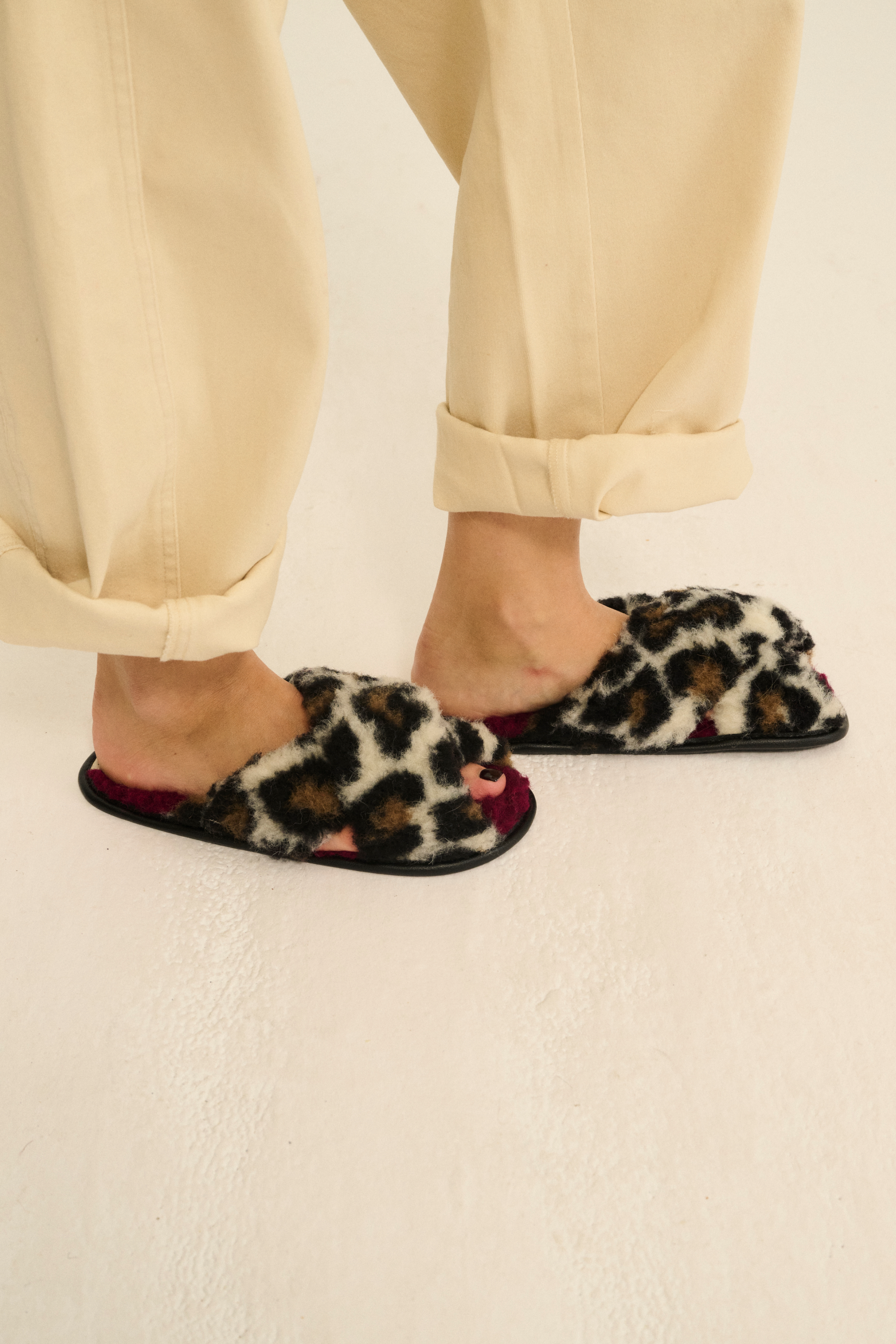 PANTOFLE TWENN X LEOPARD BIAŁY/ FUKSJA