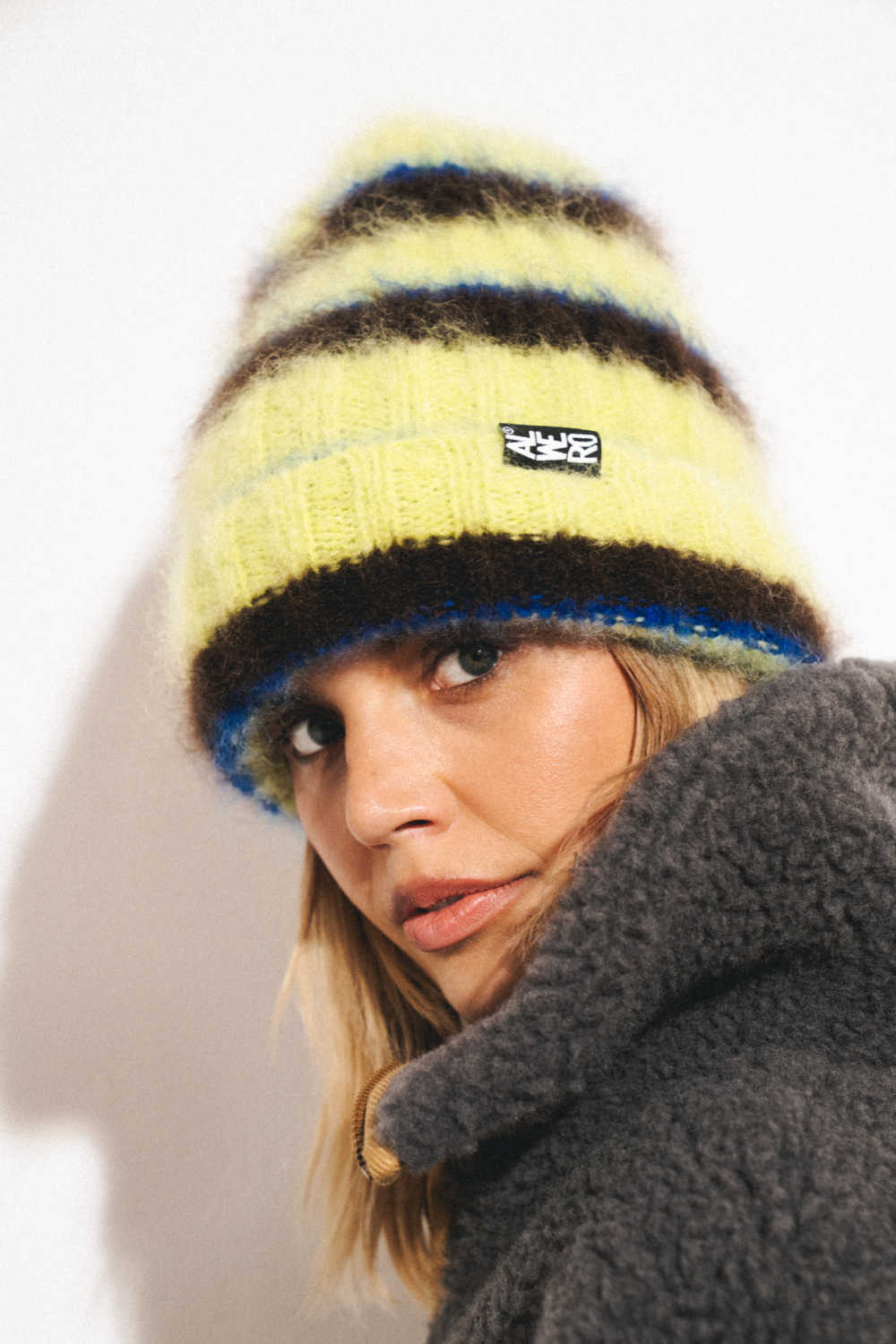 CZAPKA FLUFF CZKOLADA MARTINI/ PISTACJA