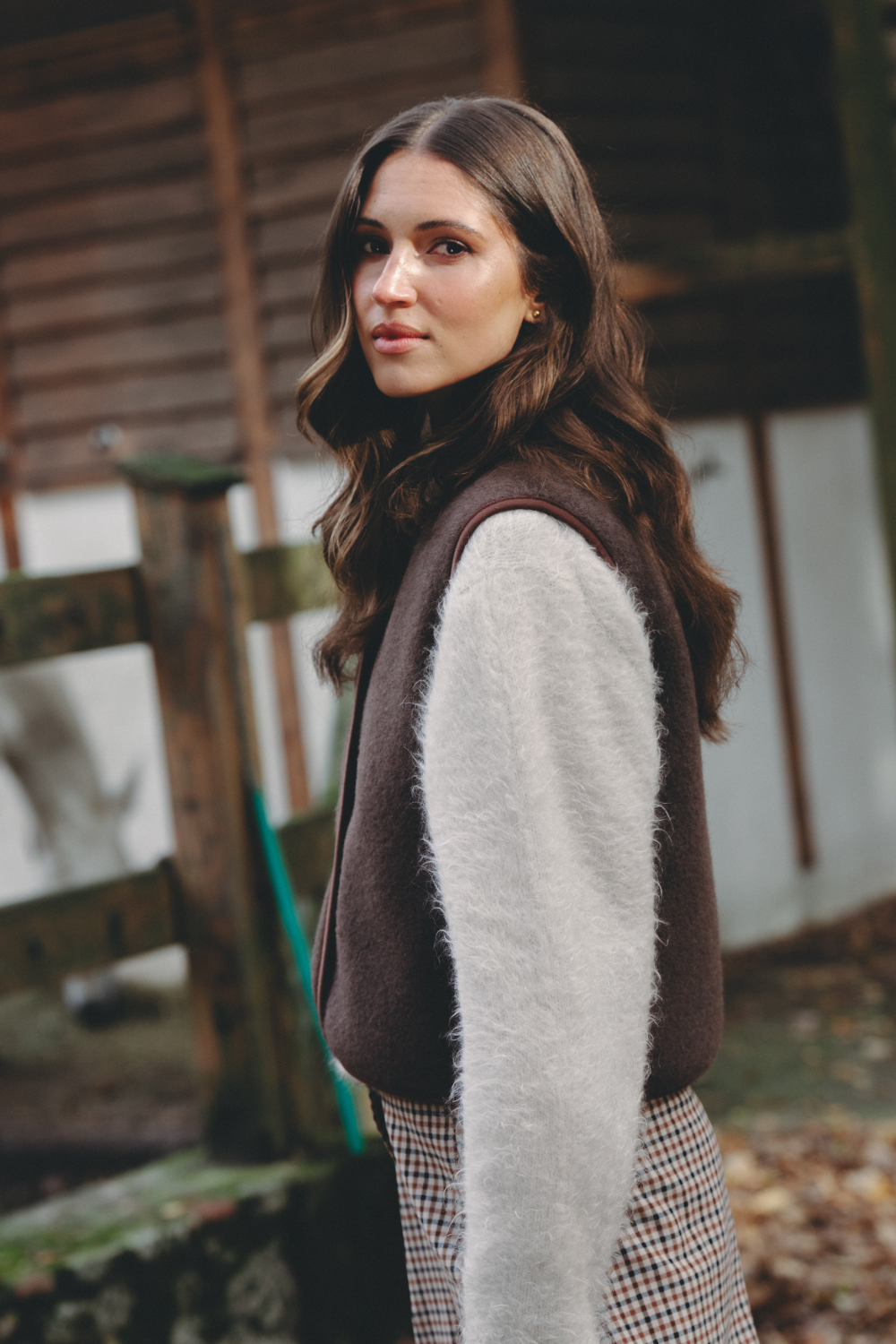 KAMIZELKA TYB CZEKOLADA MARTINI FELTED