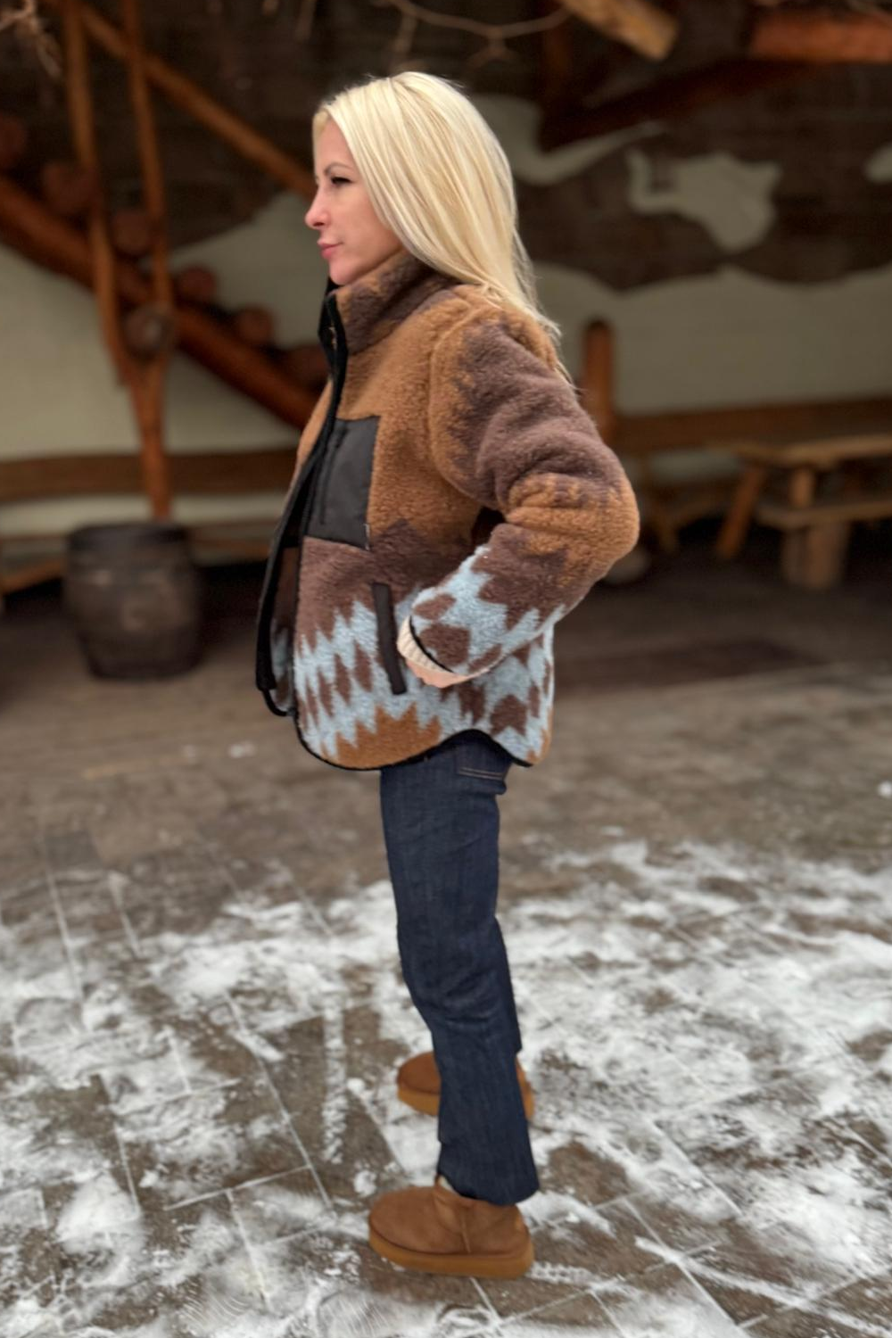 KURTKA SHERPA PATTERN AZTEC LODOWY