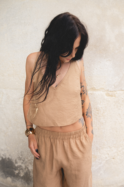 TOP VEZI CAMEL