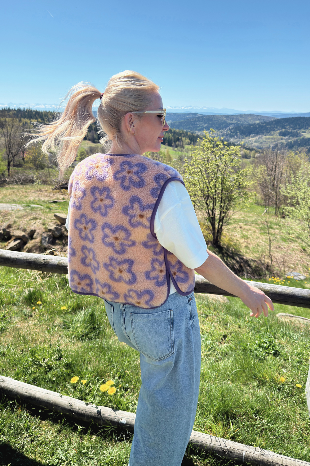 KAMIZELKA MERINO CAMINO FLOWS APRICOT