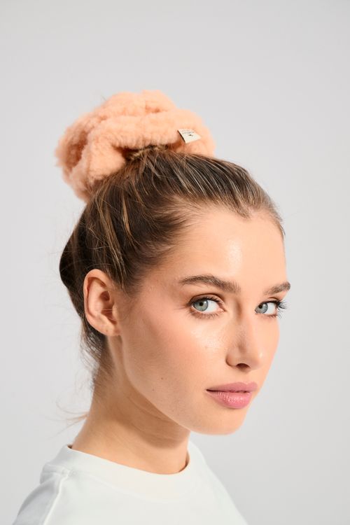 GUMKA WEŁNIANA DO WŁOSÓW FLORA MORELA