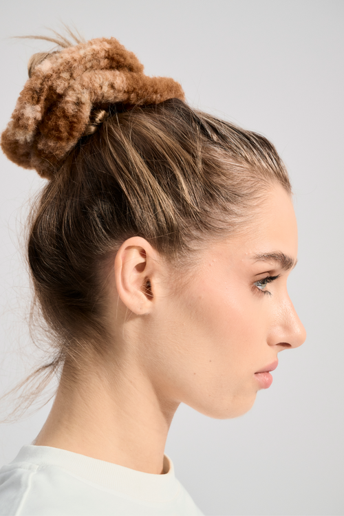 GUMKA WEŁNIANA DO WŁOSÓW FLORA SZKOCKA MORELA