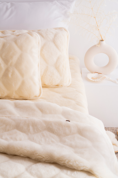 KOMPLET POŚCIELI WEŁNIANEJ CARO 160x200