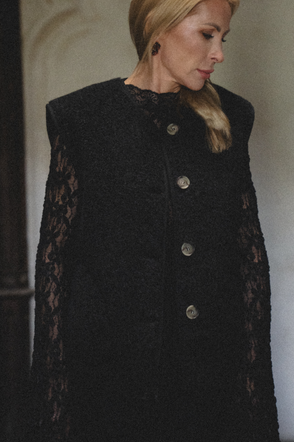 KAMIZELKA MERINO LILA LUX DEEP BLACK