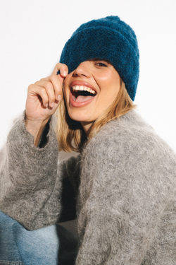 CZAPKA ALPA BOUCLE  LAZUR